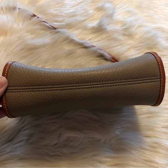 Dooney and Bourke taupe and tan leather mini crossbody bag purse - Picture 5 of 9